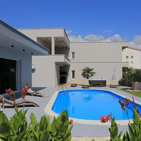 Family Friendly House With A Swimming Pool Kastel Stafilic, - 21263