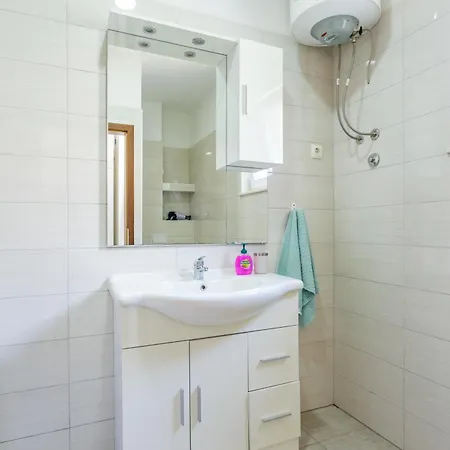 Holiday home Family Friendly House With A Swimming Pool Kastel Stafilic, - 21263 Kastela
