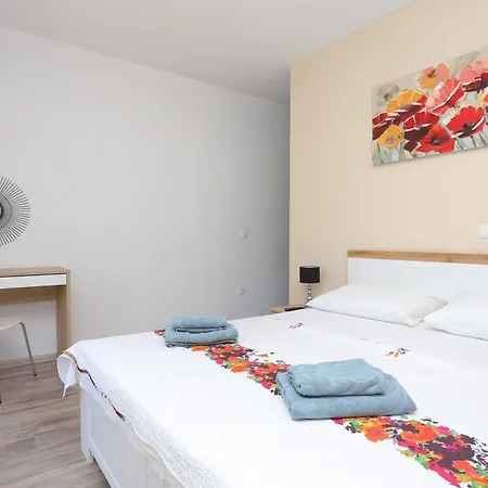 Family Friendly House With A Swimming Pool Kastel Stafilic, - 21263