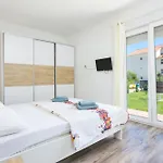 Family Friendly House With A Swimming Pool Kastel Stafilic, - 21263 Kaštela