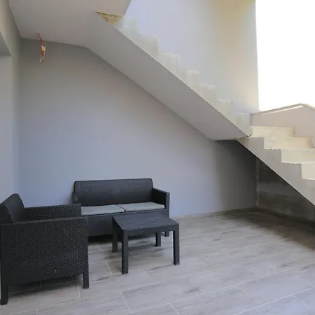 Family Friendly House With A Swimming Pool Kastel Stafilic, - 21263 Semesterbostad *